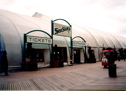 SeaSkate entrance
